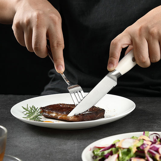 Creme White Series 4.6-Inch Serrated Steak Knife, German 1.4116 Steel, ABS