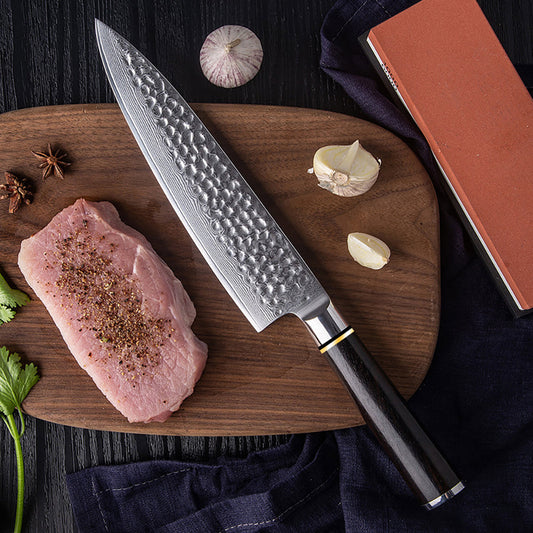 Cuchillo de chef Damasco con mango de madera de ébano de 8 "y 67 capas